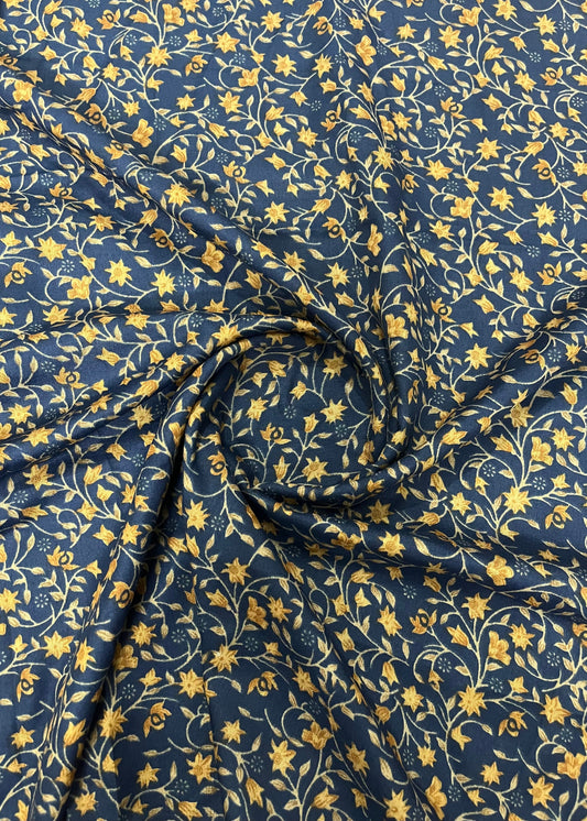 Namaz Chadar With Sleeves Print 108
