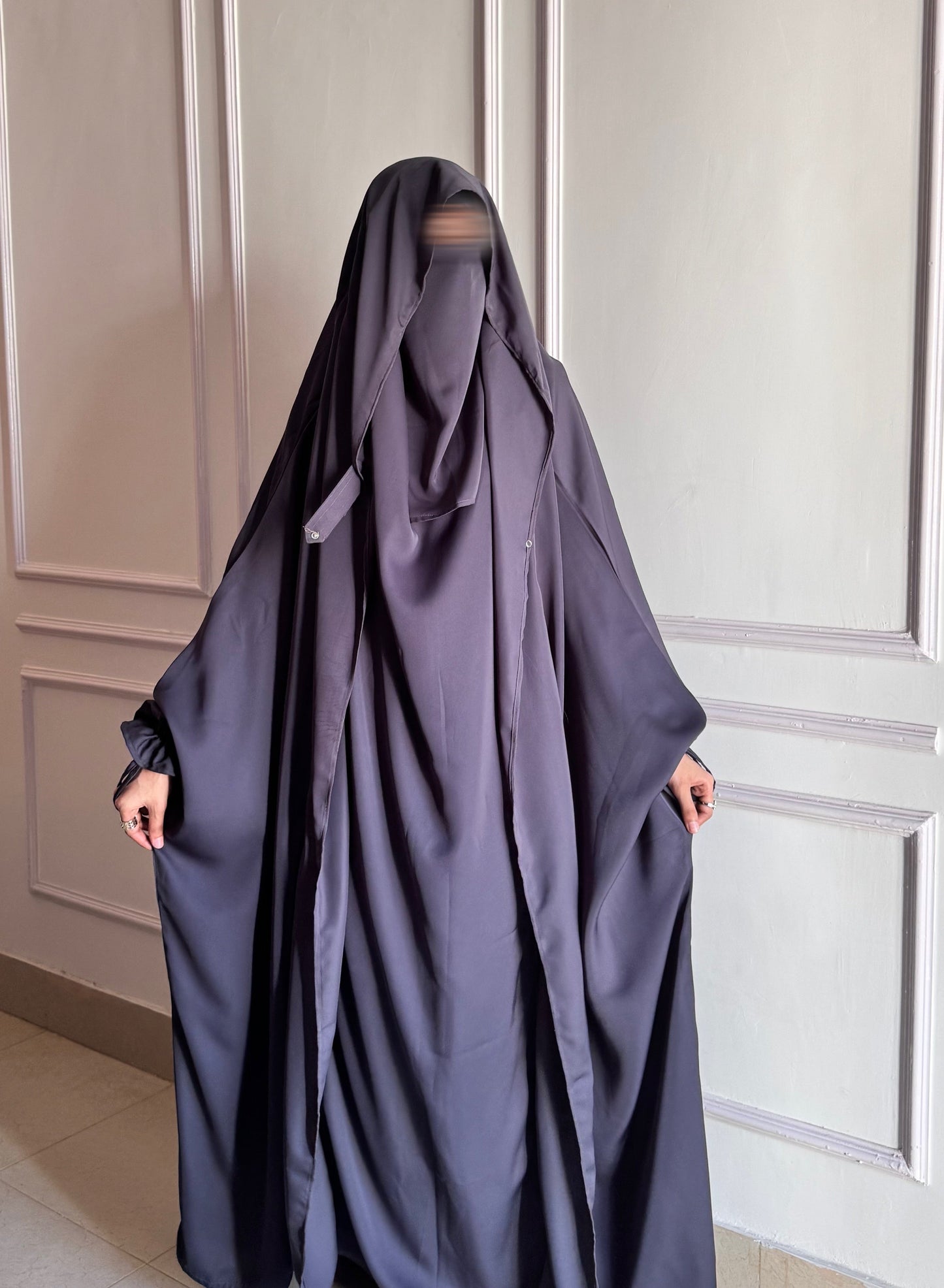 Saudi Jilbab - Dark Grey