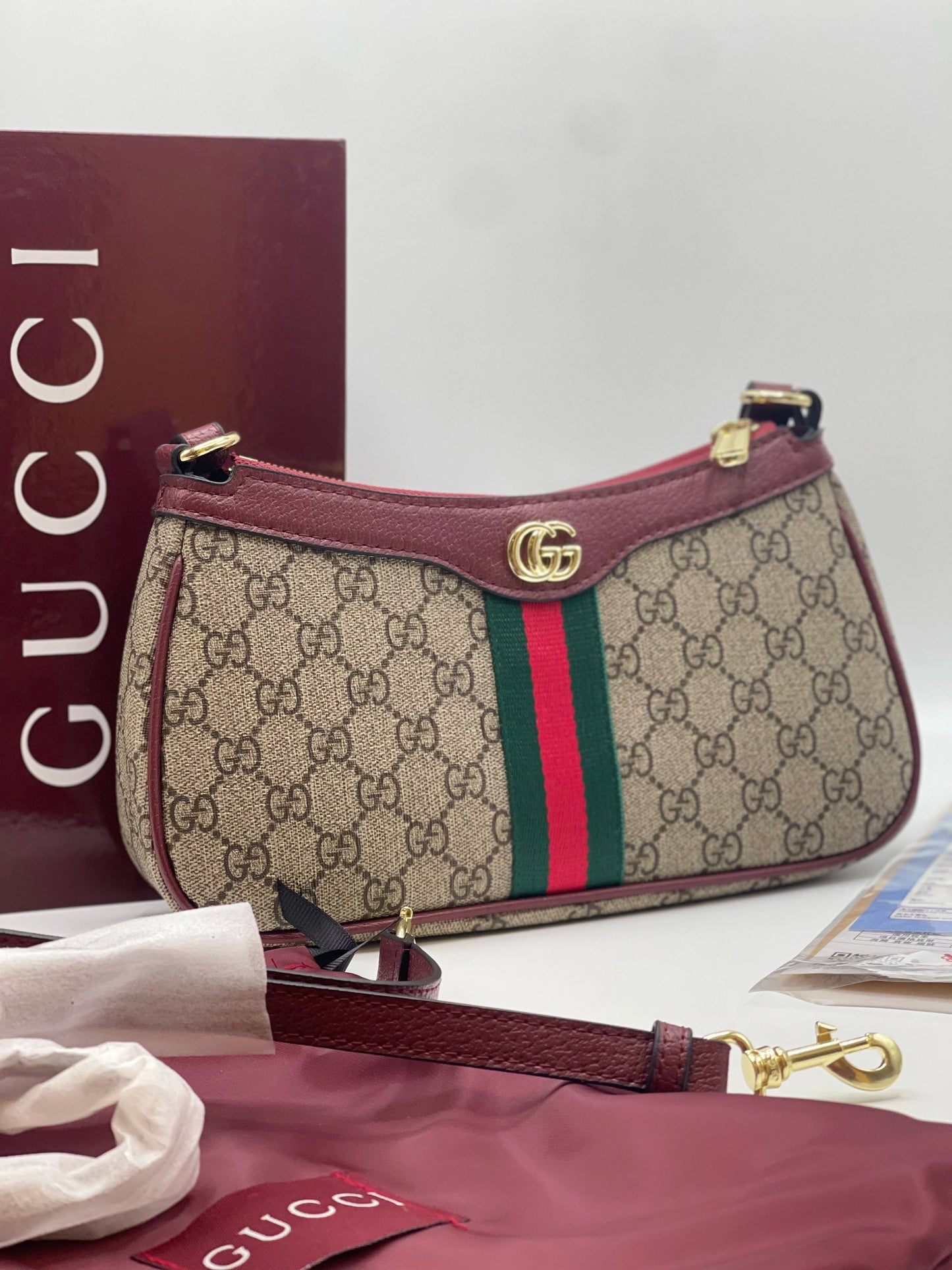 GUCCI Shoulder Bag