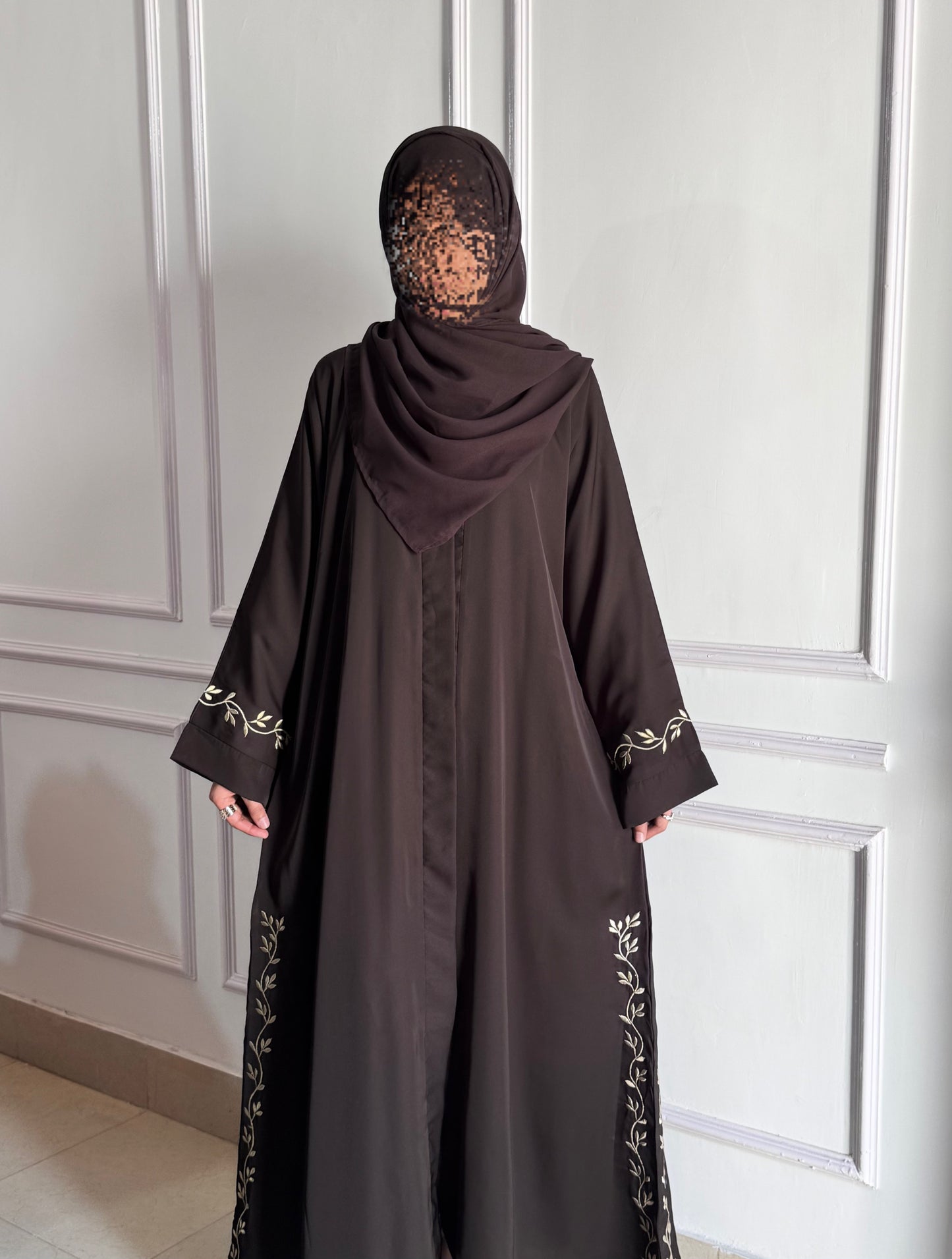 Amna - Dark Brown