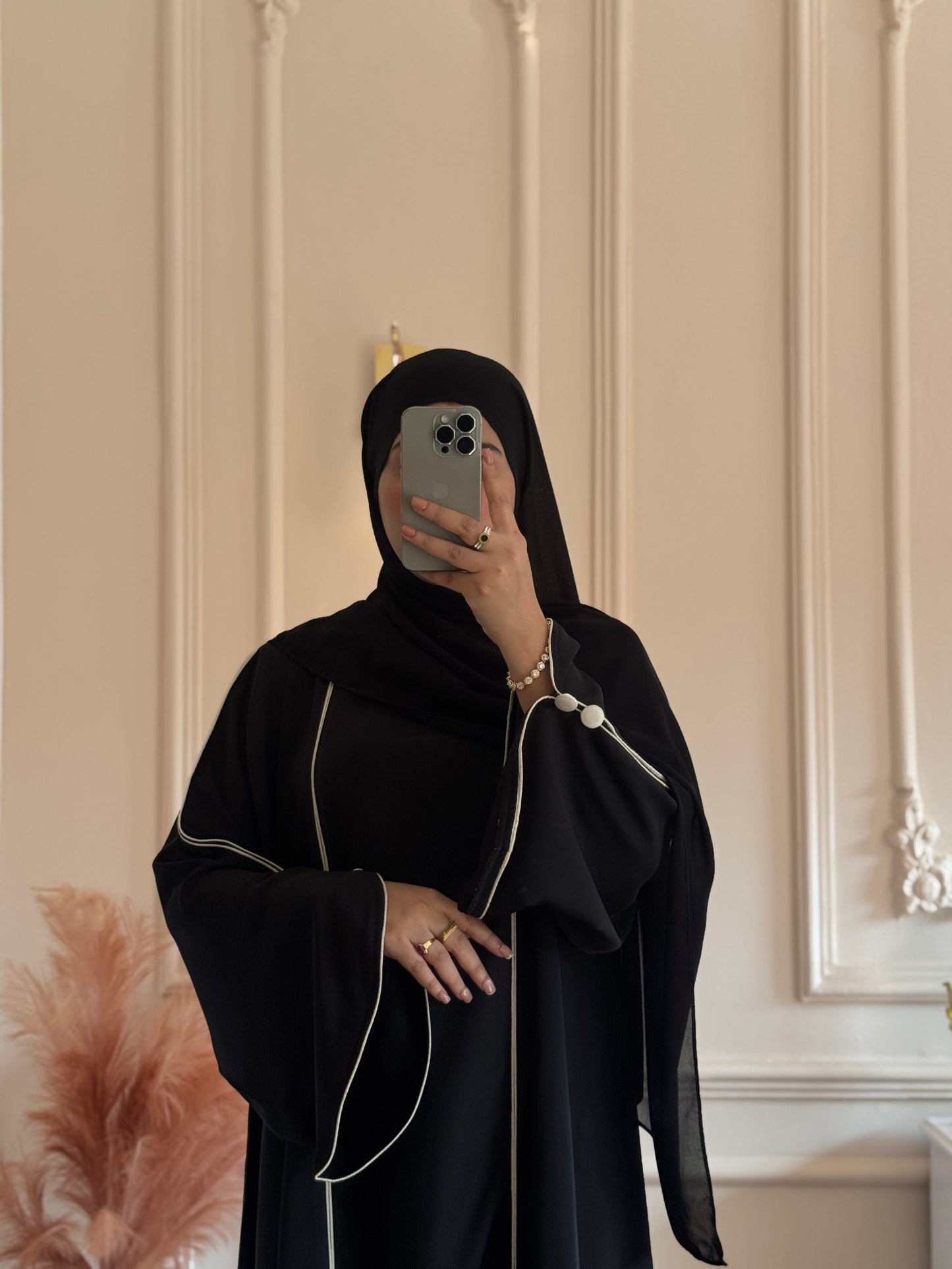 Piping Abaya - Black
